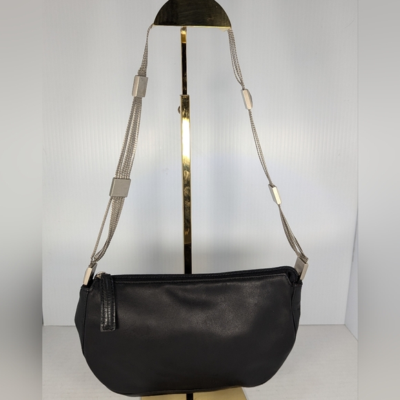 Gianni Versace Chains Shoulder Bag - Picture 8 of 13